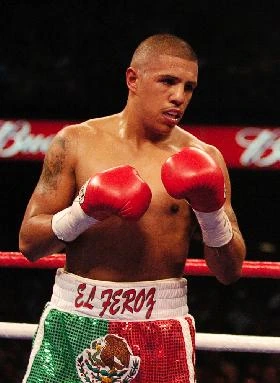 Fernando Vargas Net Worth: Jr y Sr Estimación y Fuentes Fiables